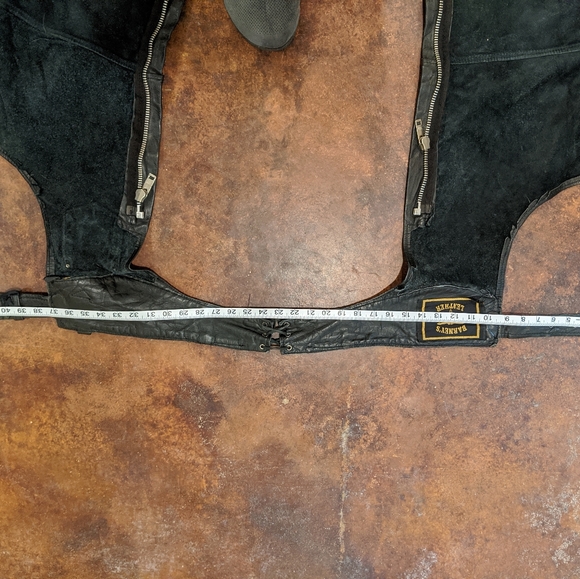 Barney's Leather Chaps - Picture 7 of 8